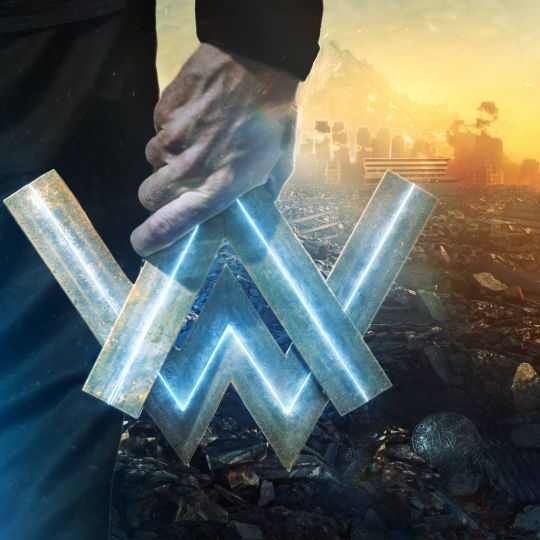 Alan Walker ft. Noah Cyrus & Digital Farm Animals